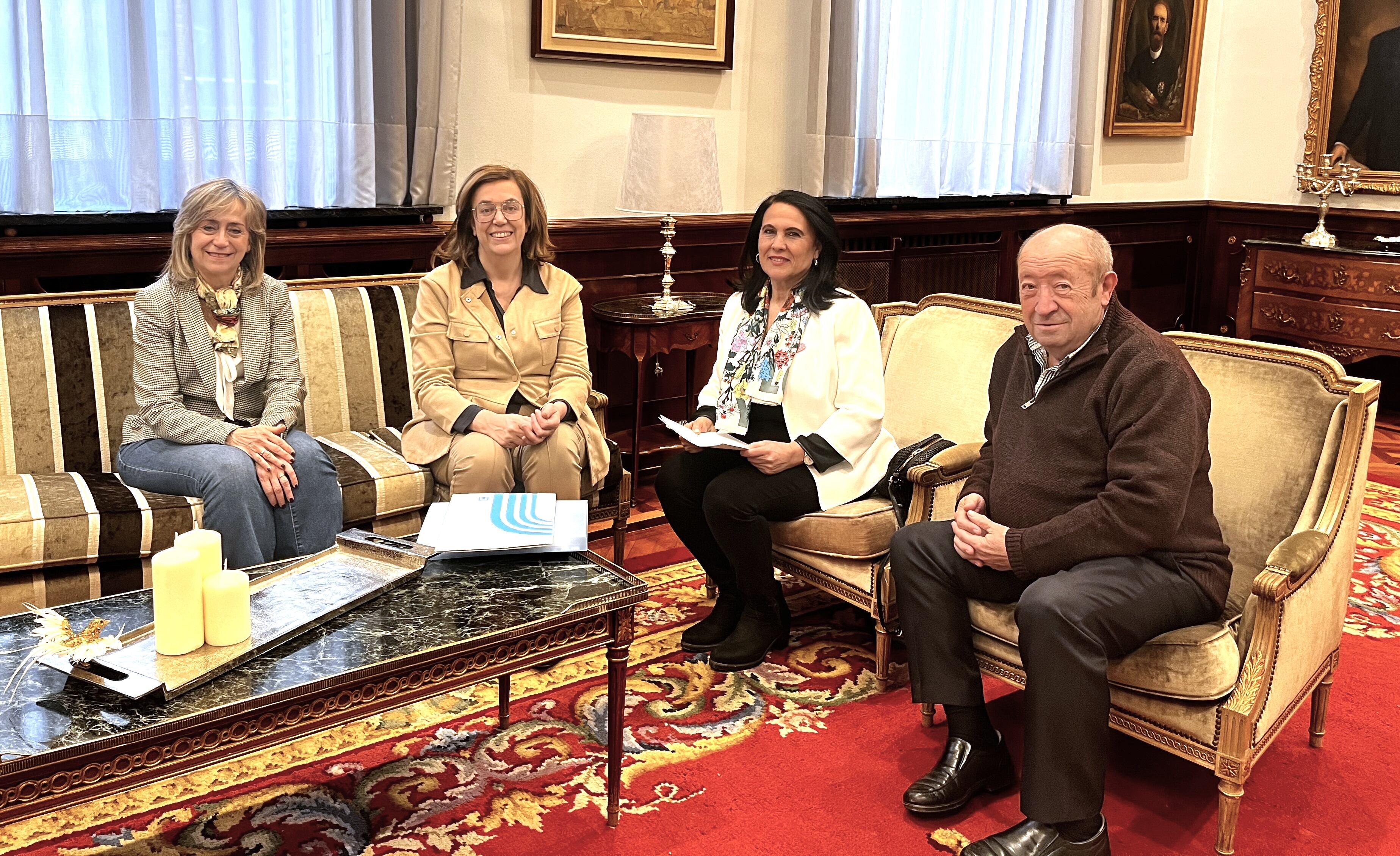 Reunión entre Diputación y representantes de Palenzuela