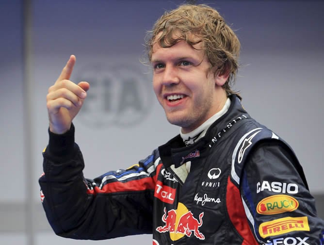 Sebastian Vettel, de Red Bull, celebra su victoria en el Gran Premio de Malasia