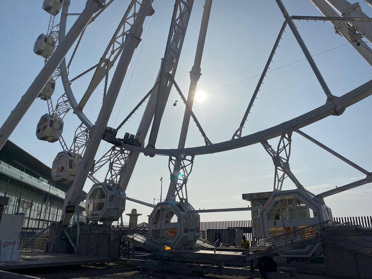 La noria del puerto dice adiós a A Coruña y partirá a Barcelona a finales de semana
