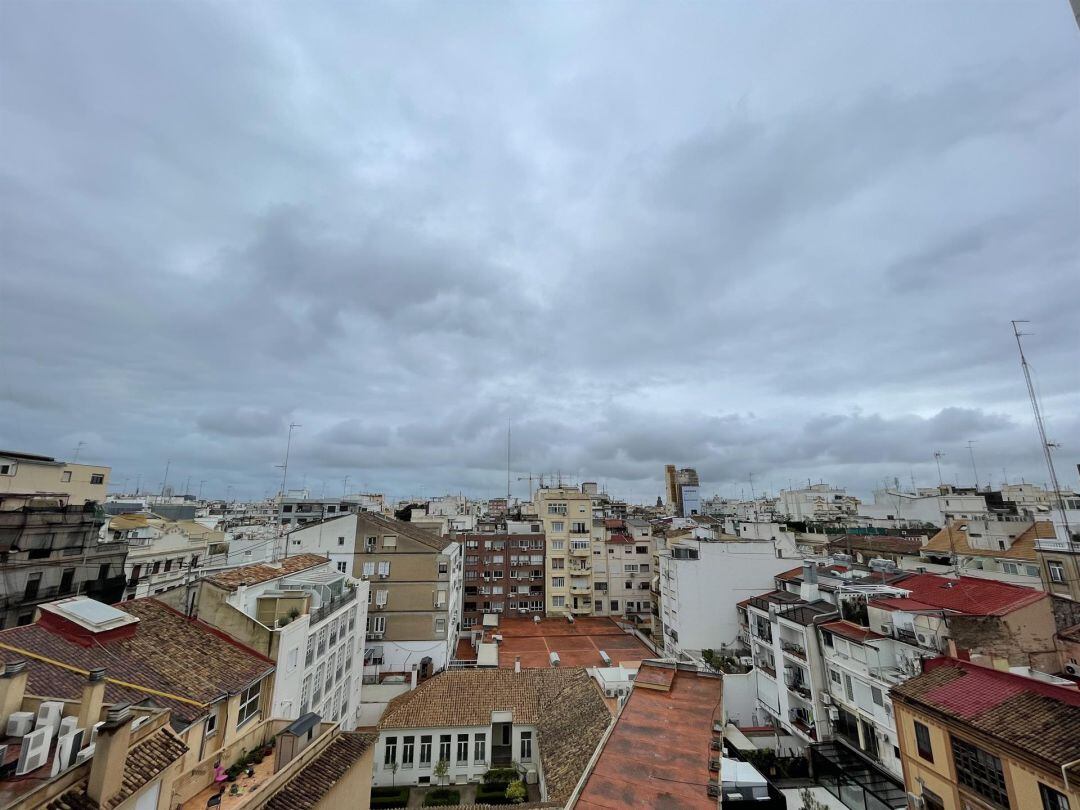 Cielo nuboso este lunes en la Comunitat Valenciana