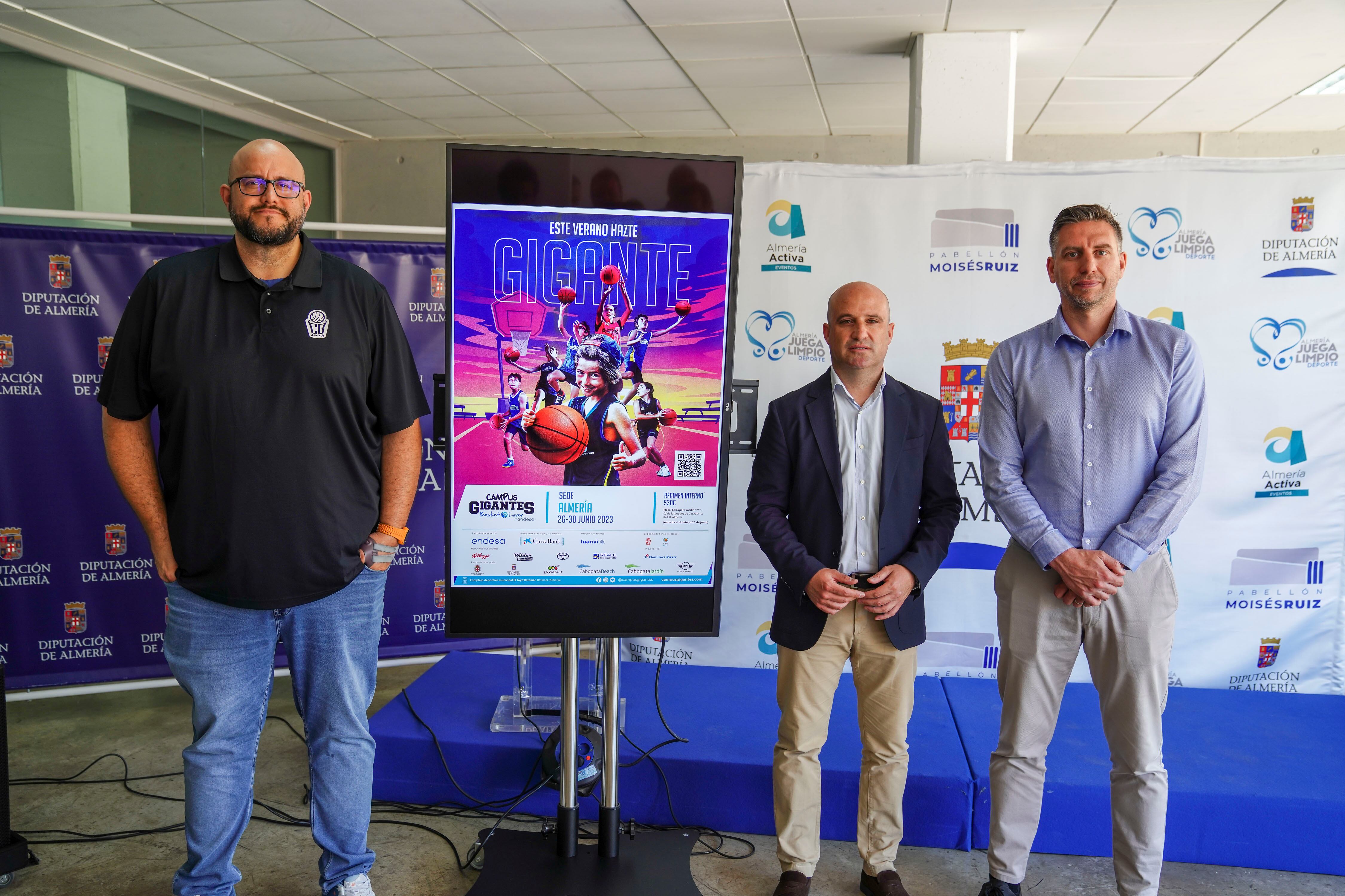 Este campus cuenta con la colaboración de la Diputación.  

 

La Diputación Provincial de Almería convoca a los medios de comunicación a la presentación del Campus ‘Gigantes Basket’

 

Intervendrán el diputado de Deporte y Juventud, José Antonio García, el concejal de Deporte del Ayuntamiento de Almería, Juan José Segura, así como Javier Jiménez, organizador, ex jugador y entrenador de CB Almería y Sergio Sánchez, responsable de Expansión de la marca Gigantes.