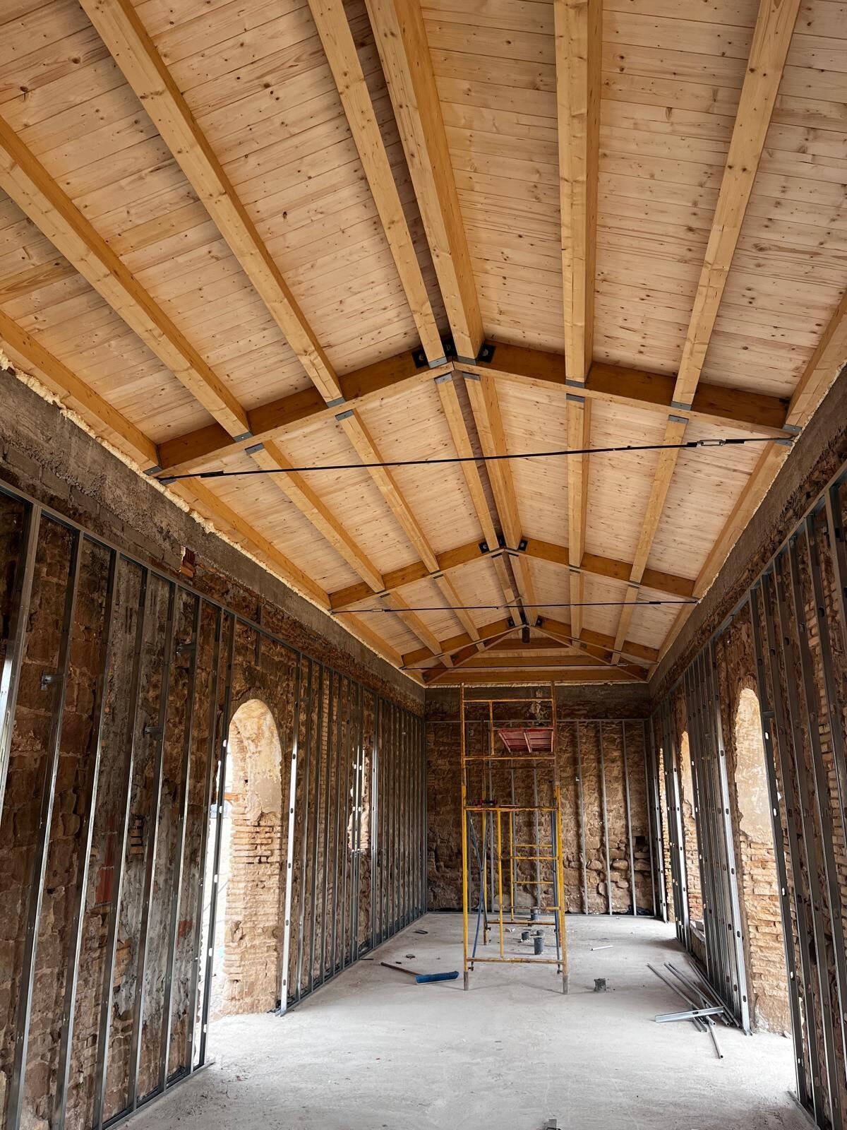 Estado actual del interior del edificio. Foto: DPH