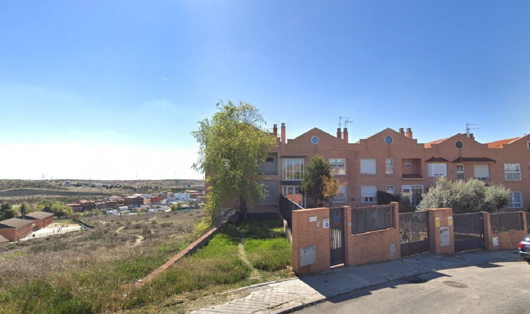 &quot;Casa fantasma&quot; en la calle Sofía de Coslada