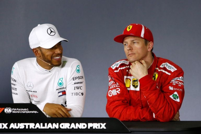 Hamilton y Raikkonen, juntos en la sala de prensa