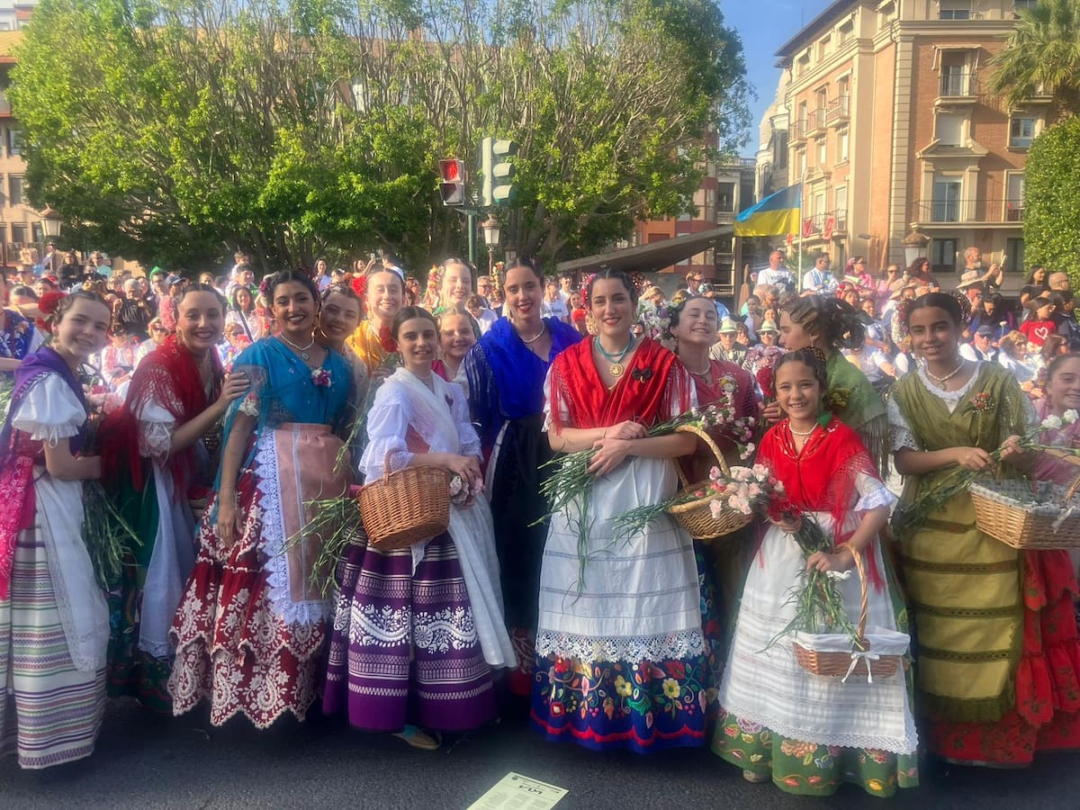 Murcia se echa a la calle para conmemorar el 175 aniversario del Bando de la Huerta en un desfile histórico