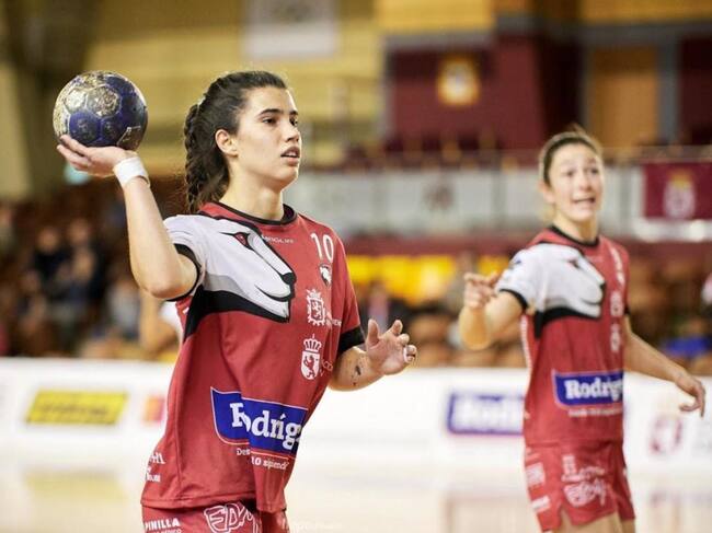 Bea Andrés continuará en la manija del juego del Rodríguez Cleba