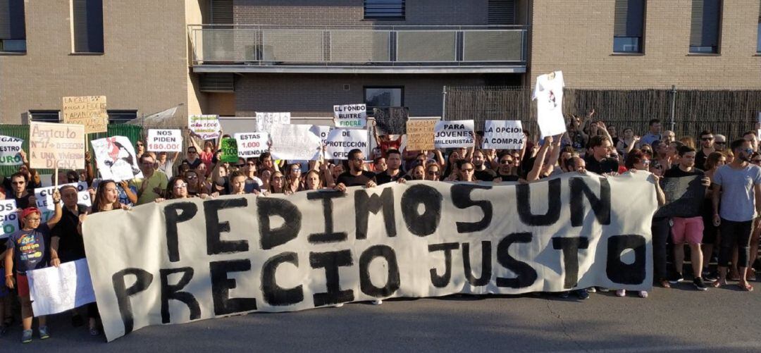 Movilización de los vecinos de las 1.000 viviendas de Tres Cantos