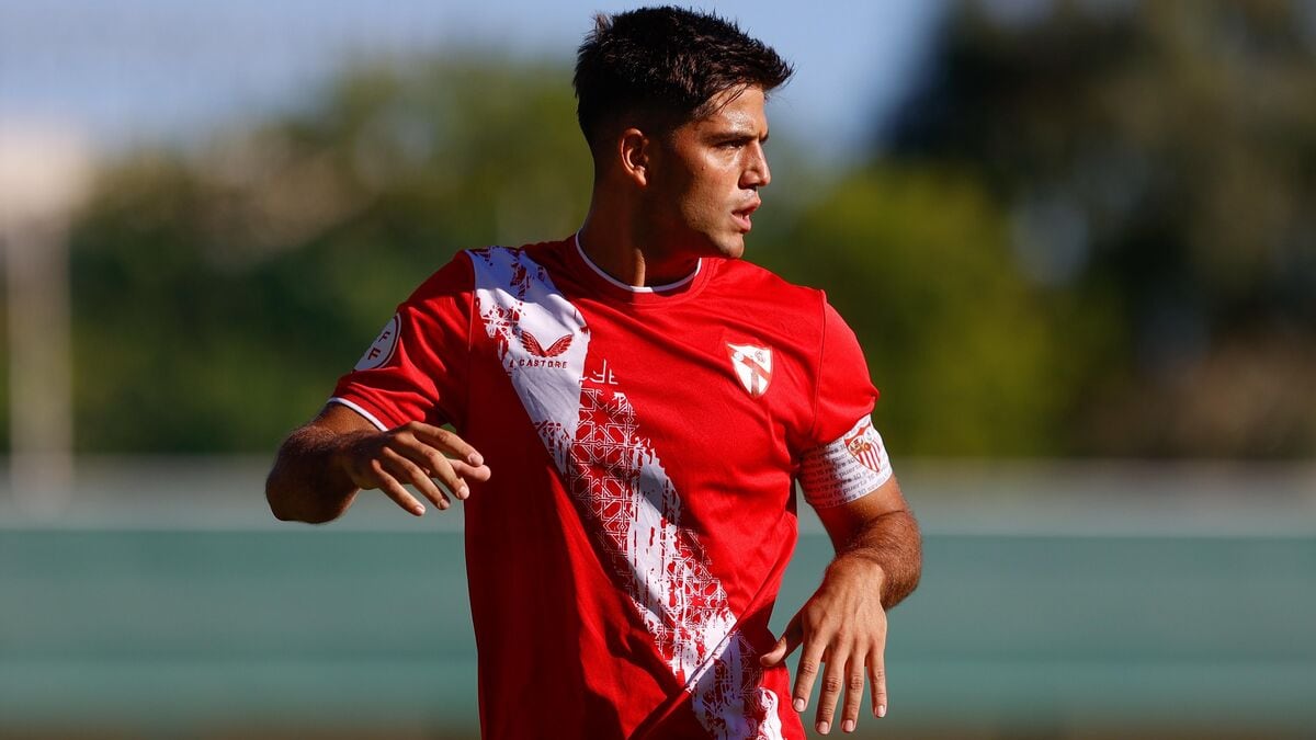 Capi es el capitán del Sevilla Atlético.