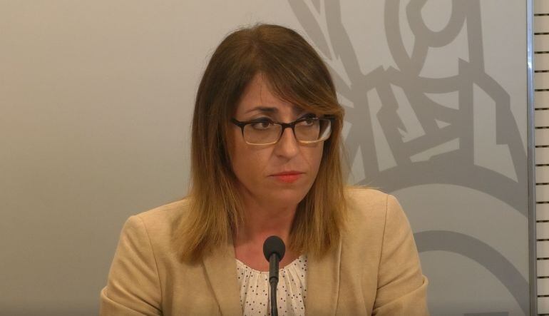La concejala de Educación, patricia maciá, no ha podido disimular su enfado