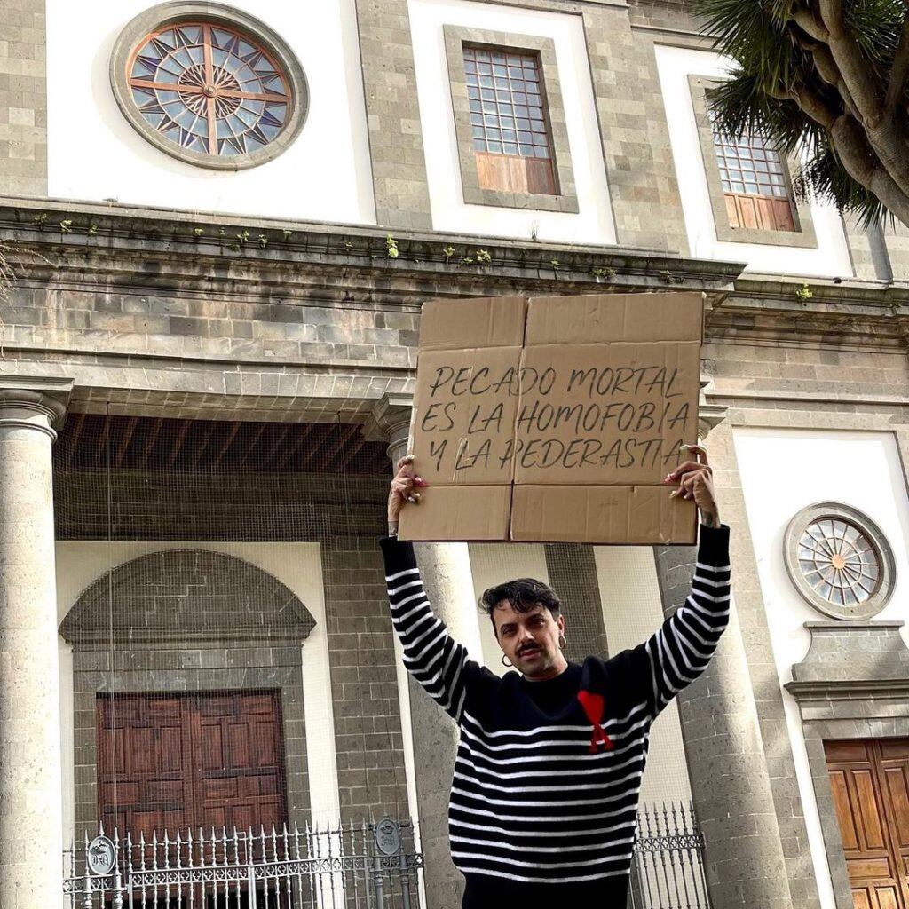 El Obispo de Tenerife calificó la homosexualidad de pecado mortal y la comparó con el alcoholismo