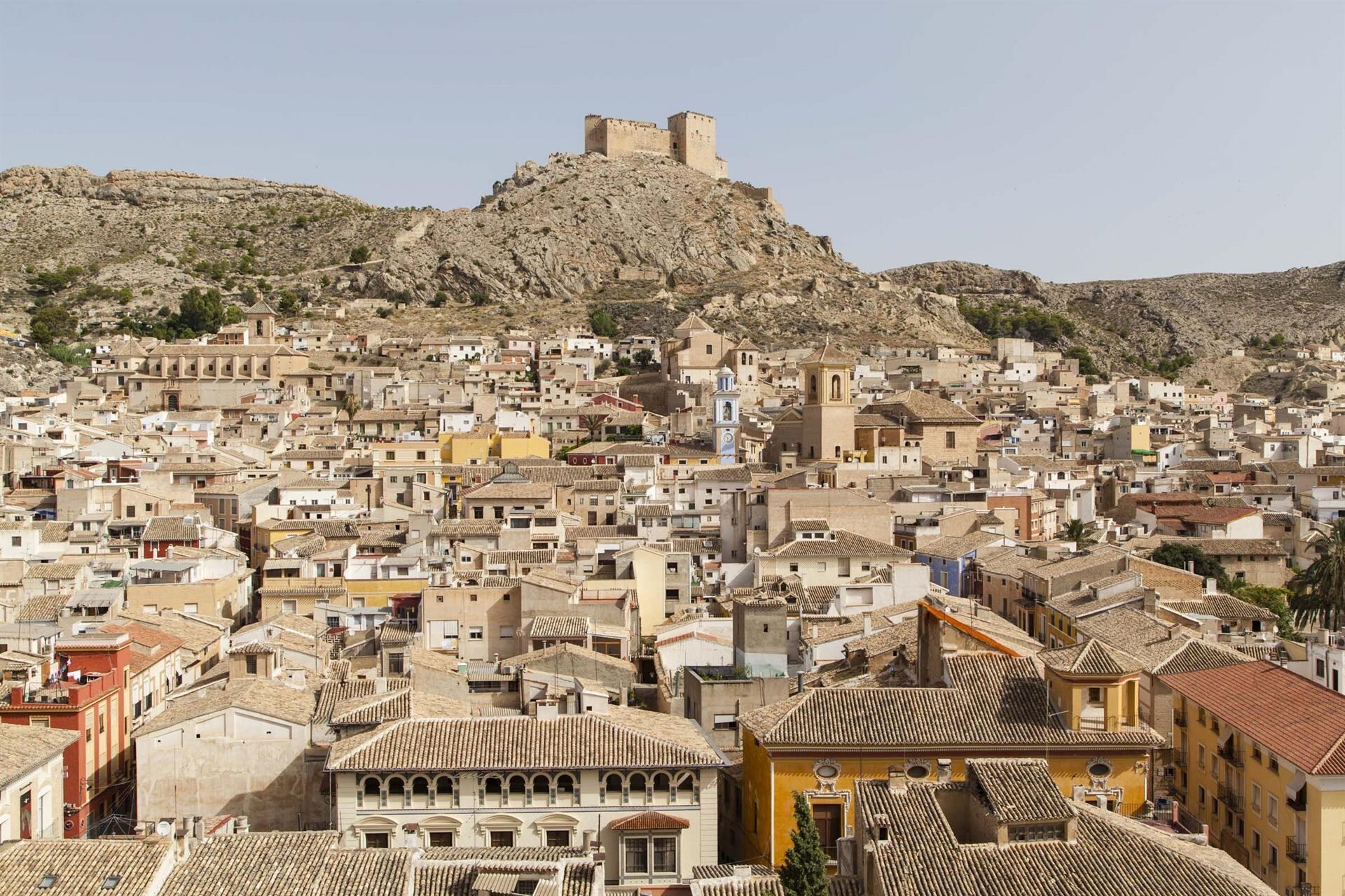 Imagen panorámica de Mula, con su castillo al fondo