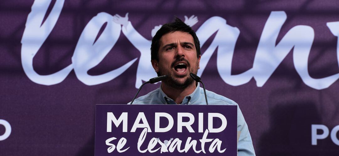 Ramón Espinar en un acto de Podemos