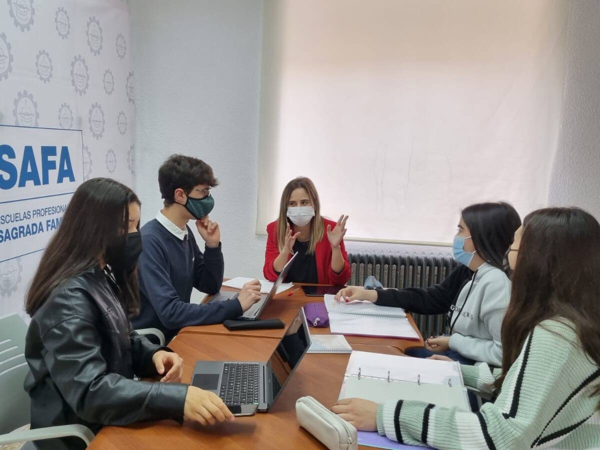 Alumnado de SAFA Linares desarrollará una APP para aumentar la autoestima y cuidar la salud mental