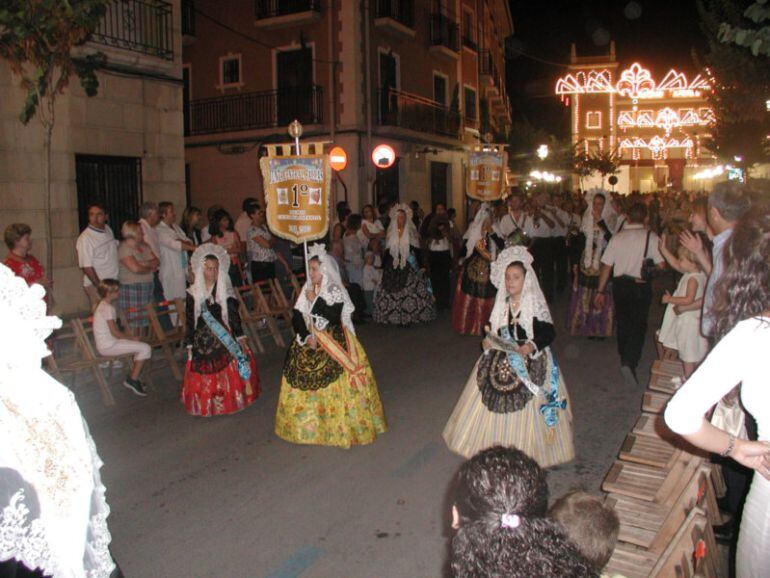 En la Cabalgata del Ninot participarán las Falleras Mayores de Valencia y Alzira