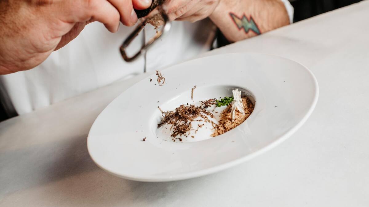 El chef de Contrapunto Les Arts nos da la receta 'Olé tus huevos'