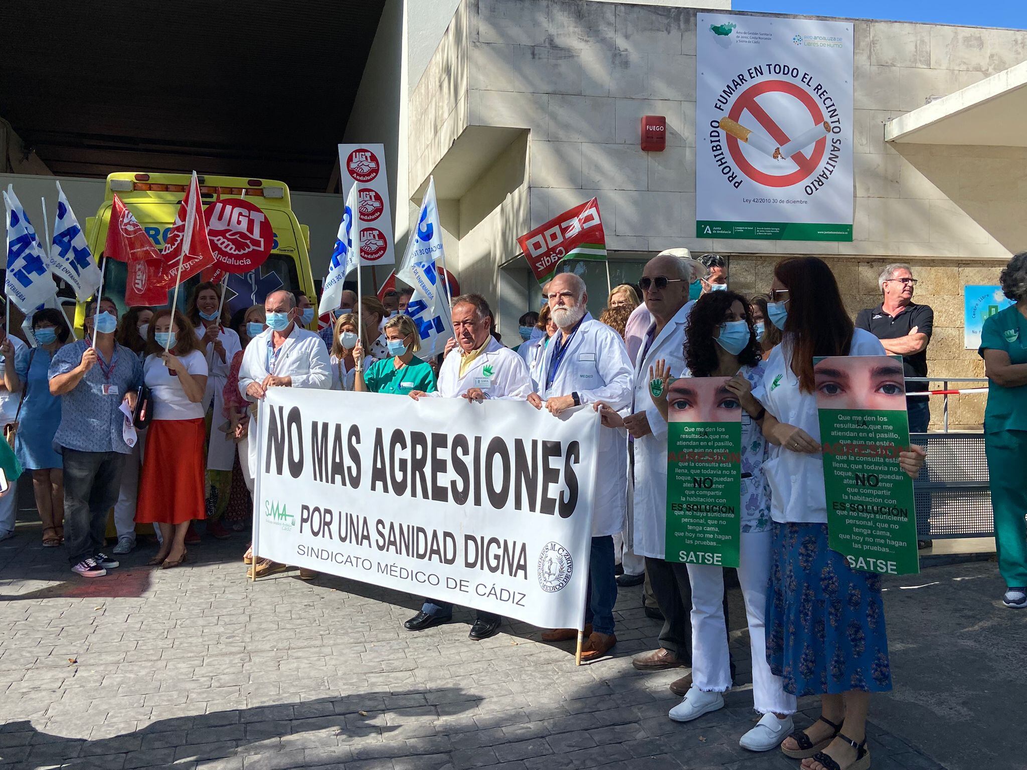 Concentración en el Hospital de Jerez