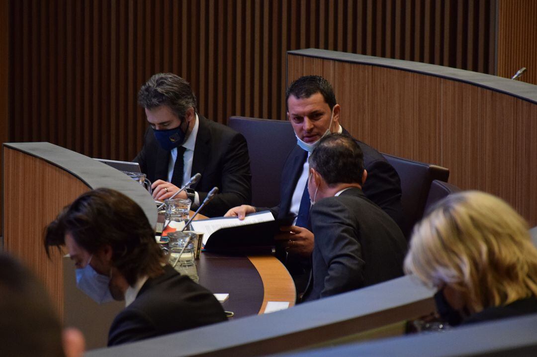 El ministre de Presidència, Economia i Empresa, Jordi Gallardo, durant la sessió de Consell General.