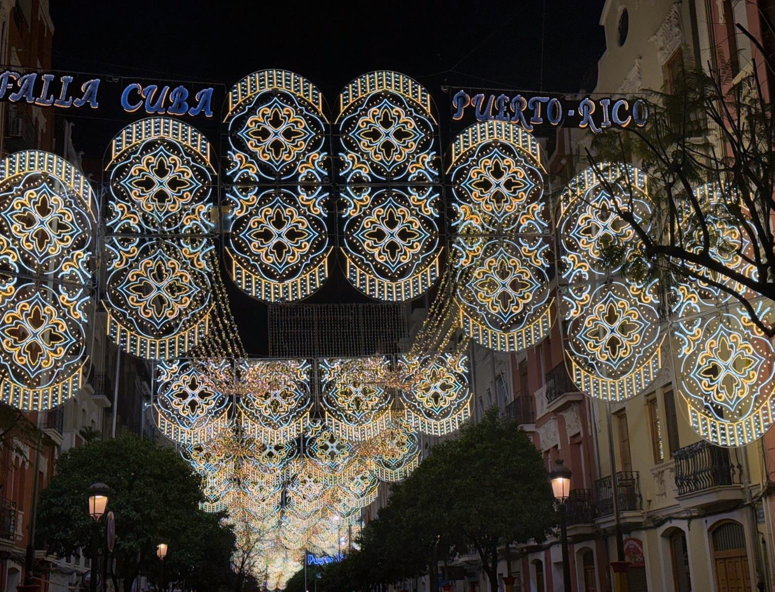 Iluminación Fallas 2026 de la comisión Cuba-Puerto Rico