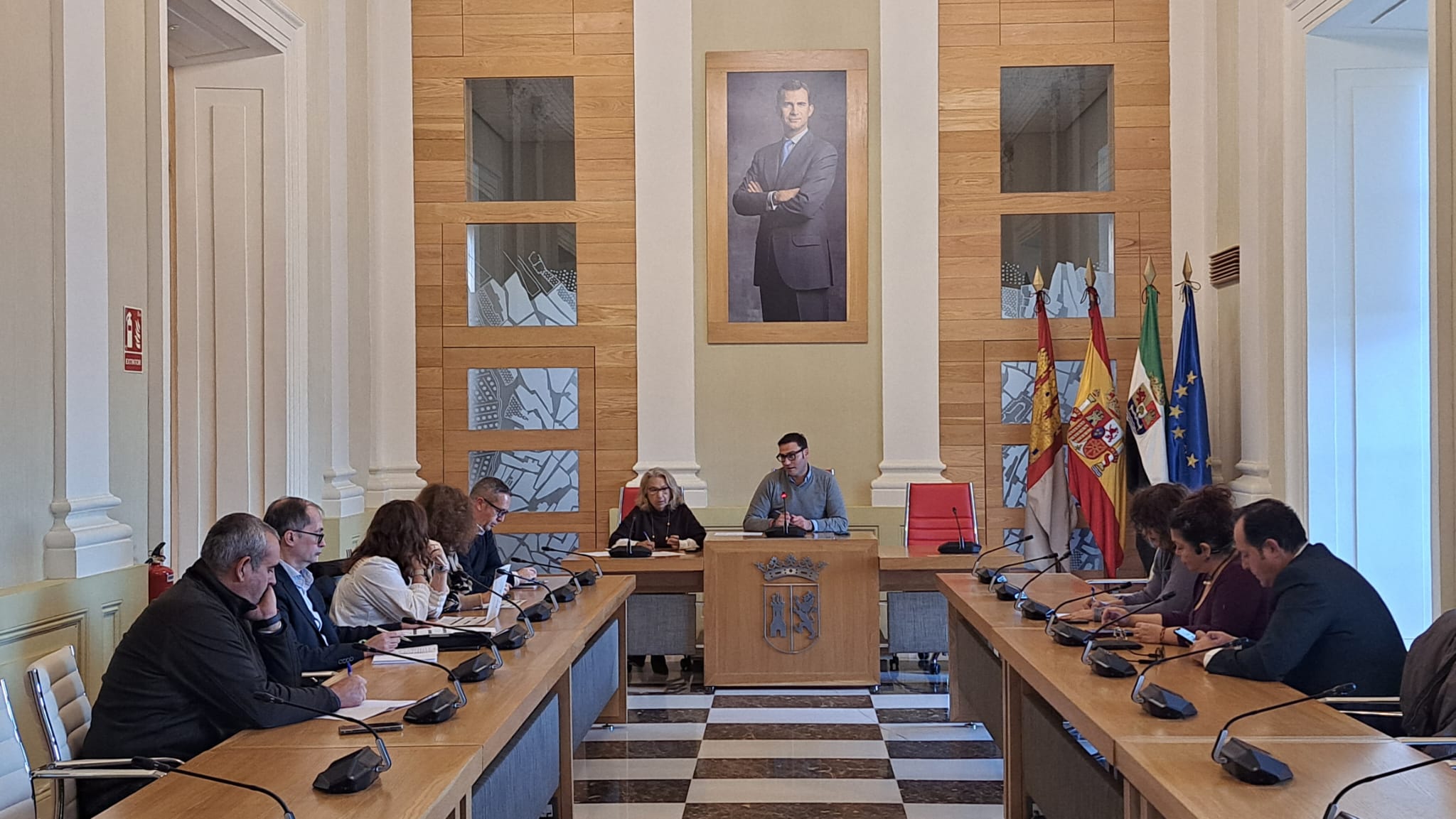 Consejo Sectorial de Comercio en el Ayuntamiento de Cáceres