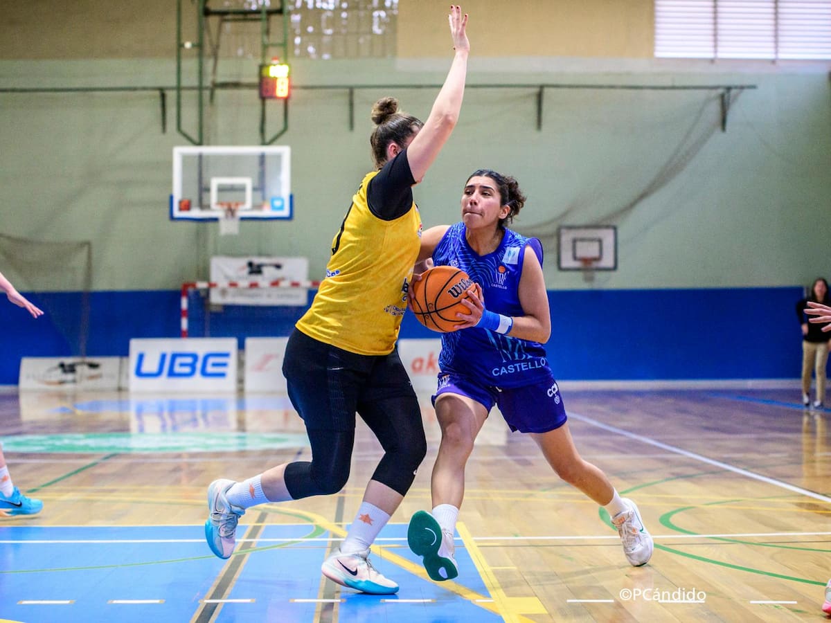 El Fustecma Nou Bàsquet se aferra al sueño del playoff con una victoria clave ante Paterna