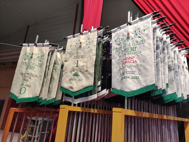 Banderines Premios Fallas de Gandia en una pasada edición