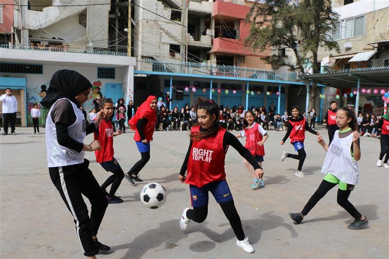 El Athletic financiará 16 docentes de educación física para los niños y niñas palestinas refugiadas en Siria