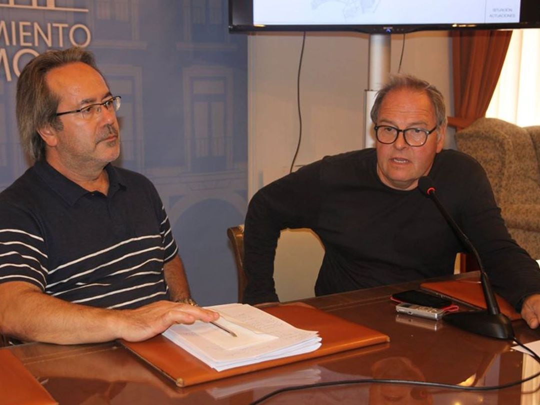 El alcalde de Zamora, Francisco Guarido, junto al concejal de Comercio, Christoph Strieder