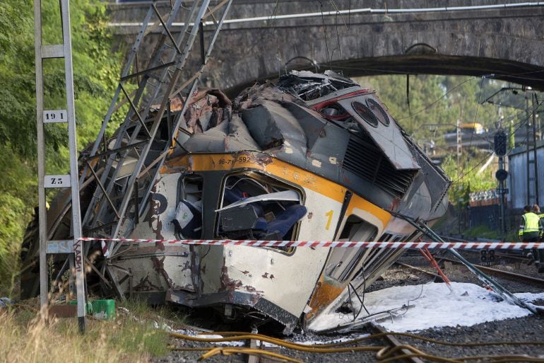 Descarrila un tren en las inmediaciones de la estación de tren de O Porriño (Pontevedra). 