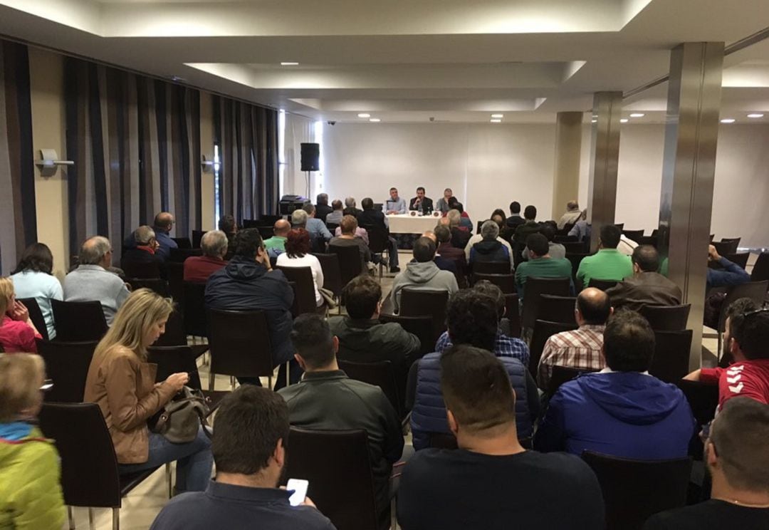 Asamblea Extraordinaria celebrada en el Hotel Torremangana