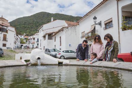 Fuente lavadero, Linares de la Sierra