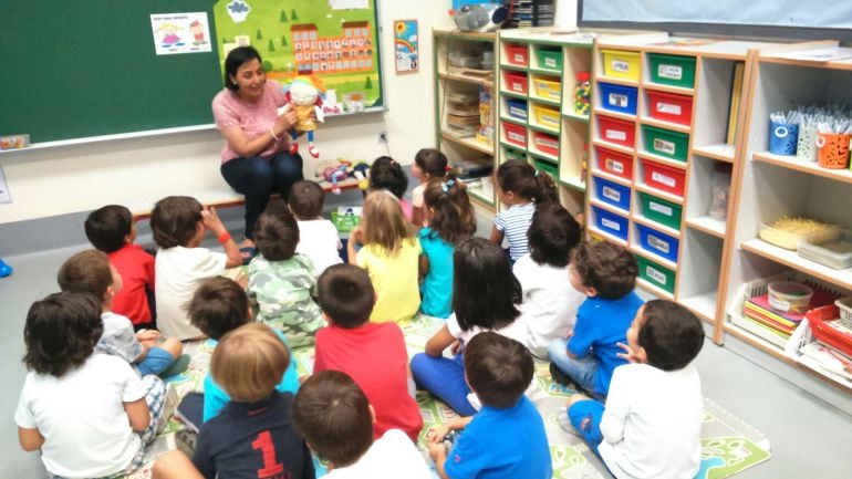 Inicio del curso con niños de cinco años en el Colegio Prácticas de Cáceres