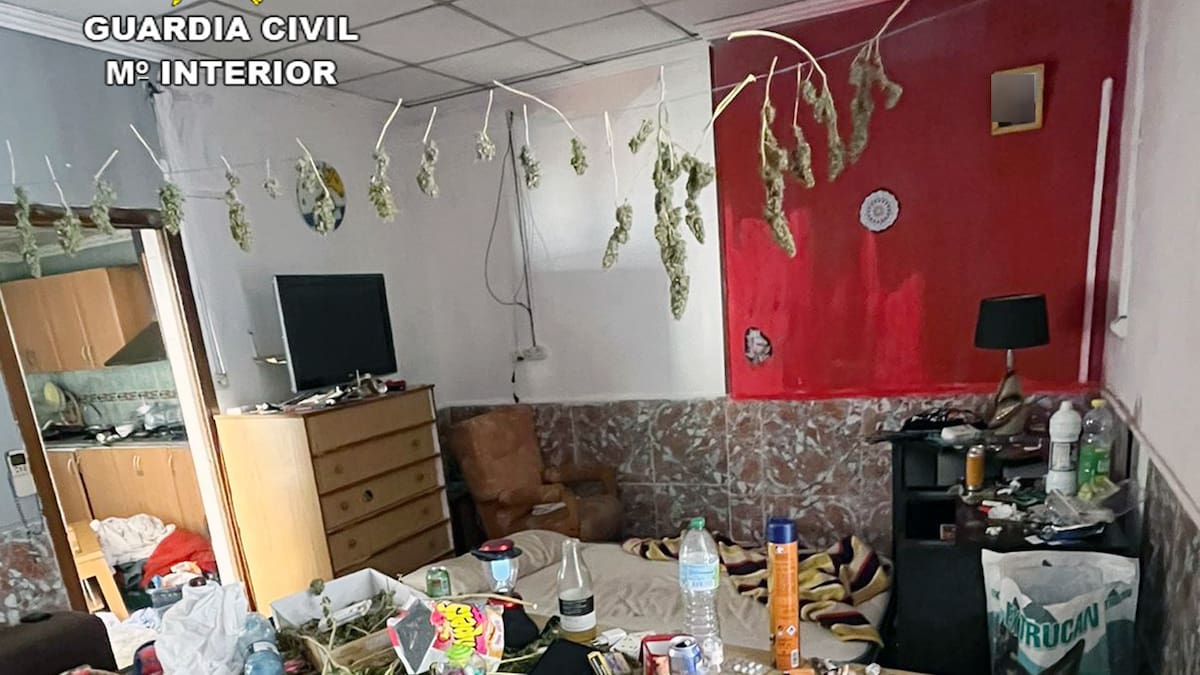 Liberan a una mujer de 50 años que había sido retenida en una habitación de su vivienda en Alhama de Murcia