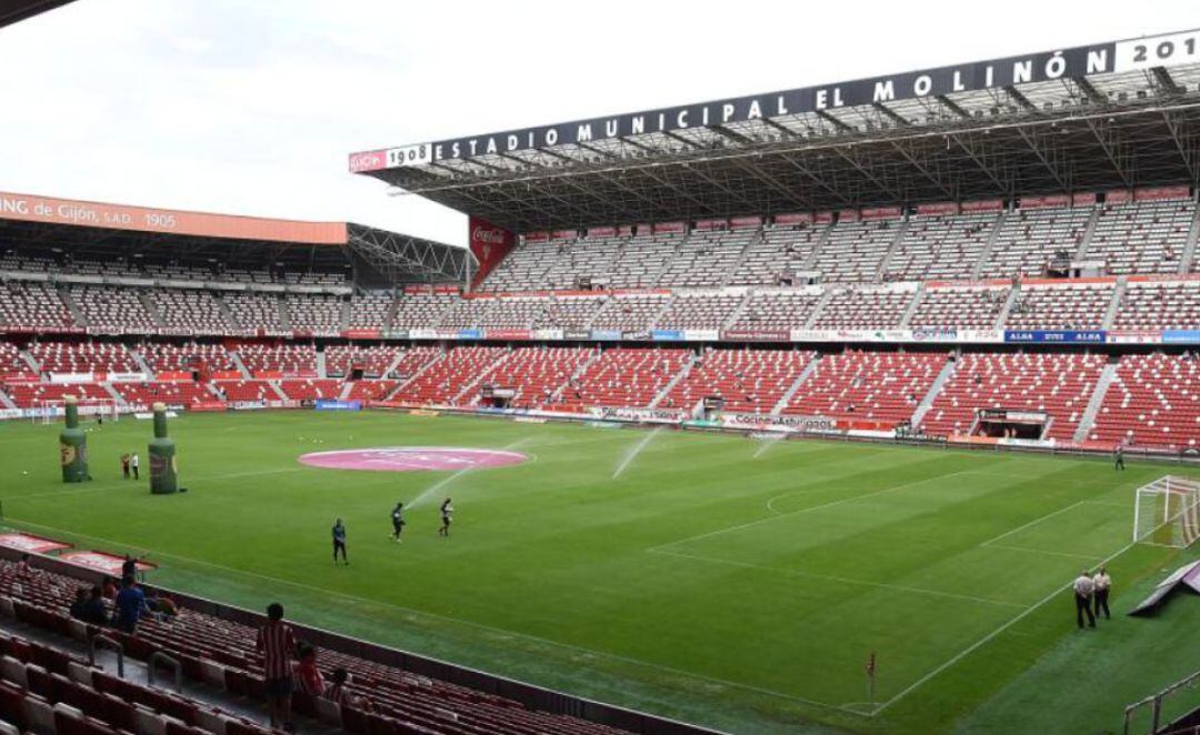 Estadio El Molinón- Enrique Castro Quini