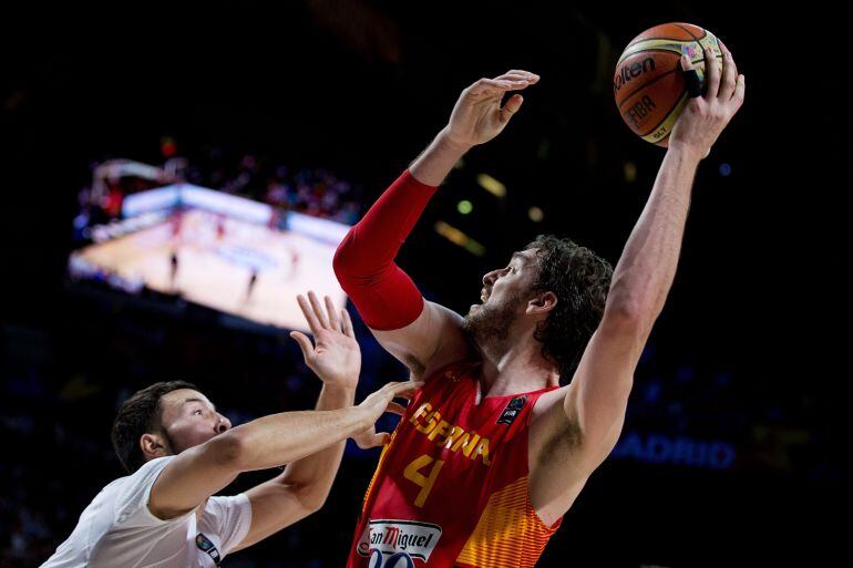 Pau Gasol, durante un partido con la Selección