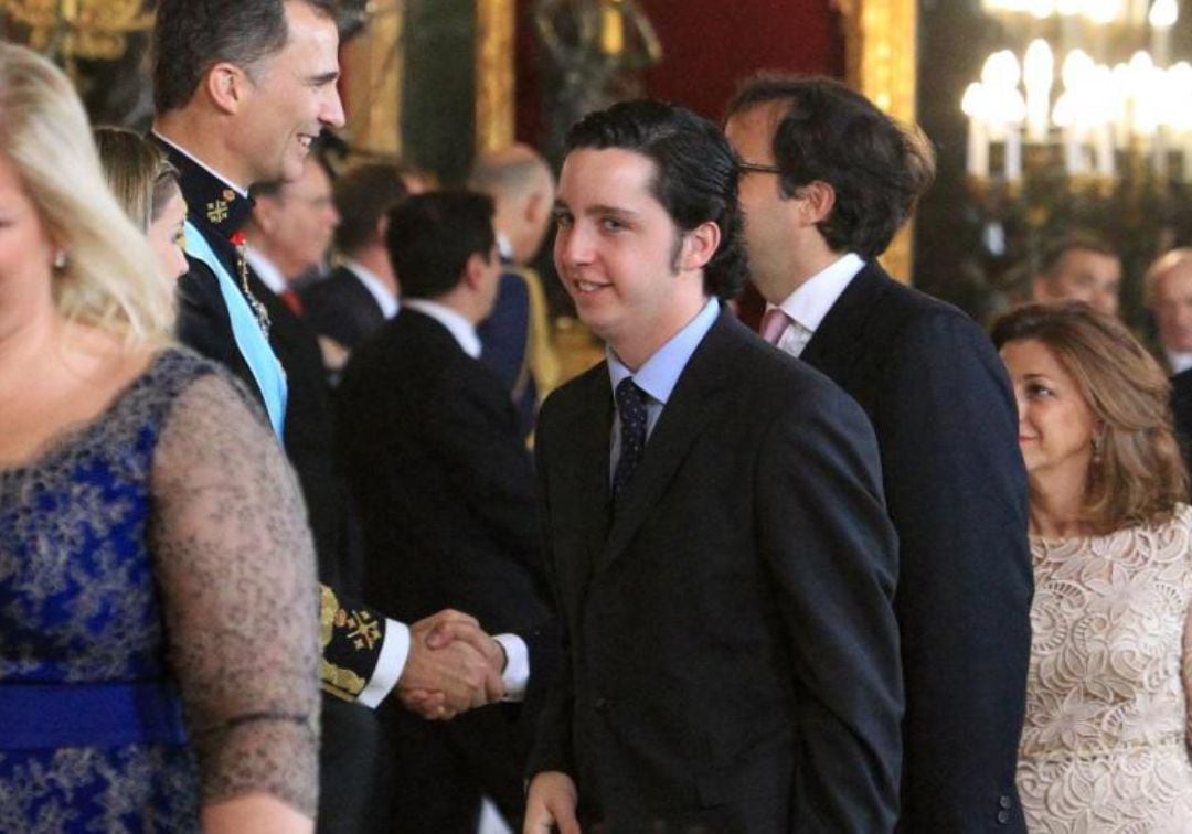 Francisco Nicolás Gómez Iglesias durante la recepción a los representantes institucionales en el Palacio Real con motivo de la proclamación del rey Felipe VI.