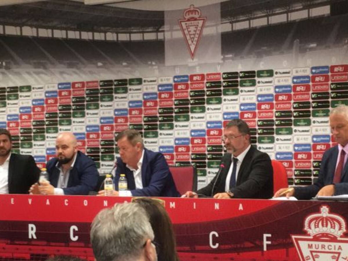 La AAMRM pide a Gálvez que admita inversores y evitar una hipotética liquidación