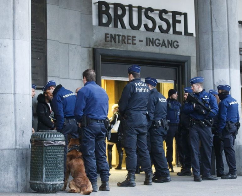 Dos personas mueren tras dos tiroteos en Bruselas en plena oleada de violencia.