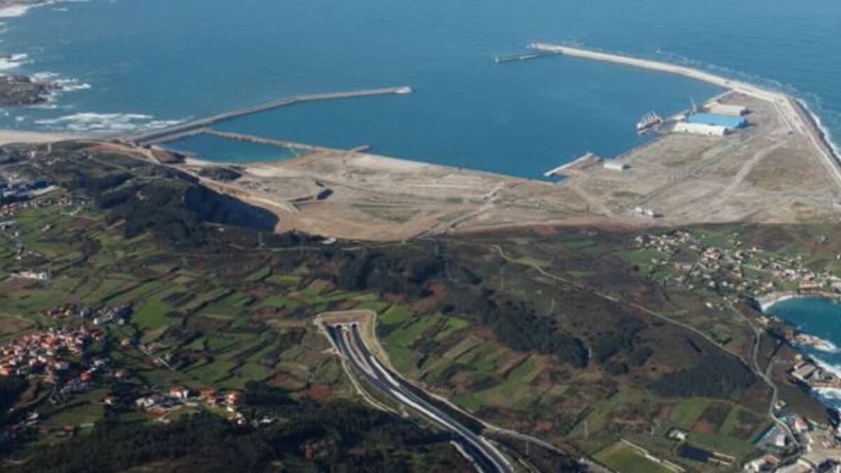 PP y Marea vuelven a reclamar el acceso ferroviario al puerto exterior de A Coruña