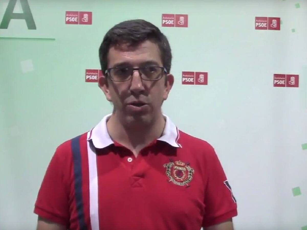 Juan Chacón se niega a dimitir