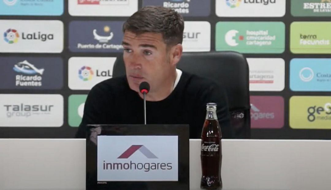 Luis Carrión durante la rueda de prensa previa al partido