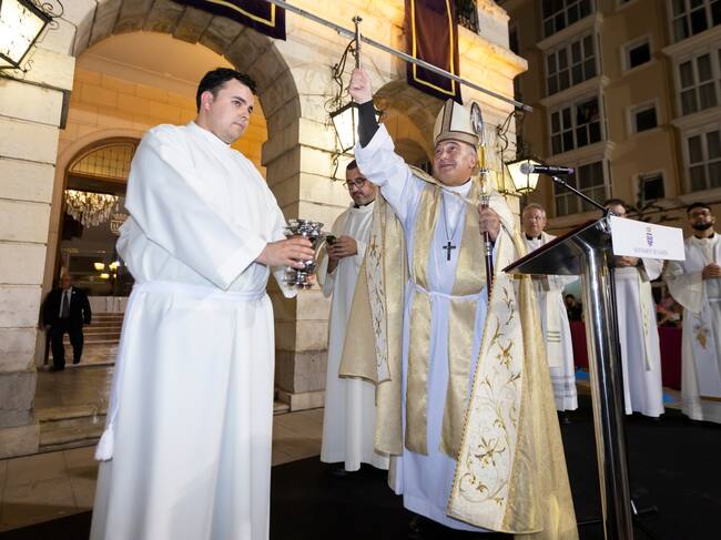 Inauguración del campanario de la Colegiata de Gandia / Àlex Oltra