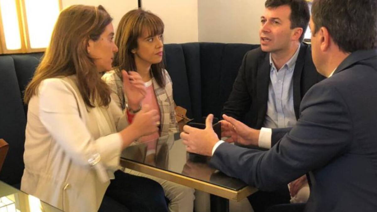 El PSOE busca un acuerdo marco de mandato tras la investidura de Inés Rey