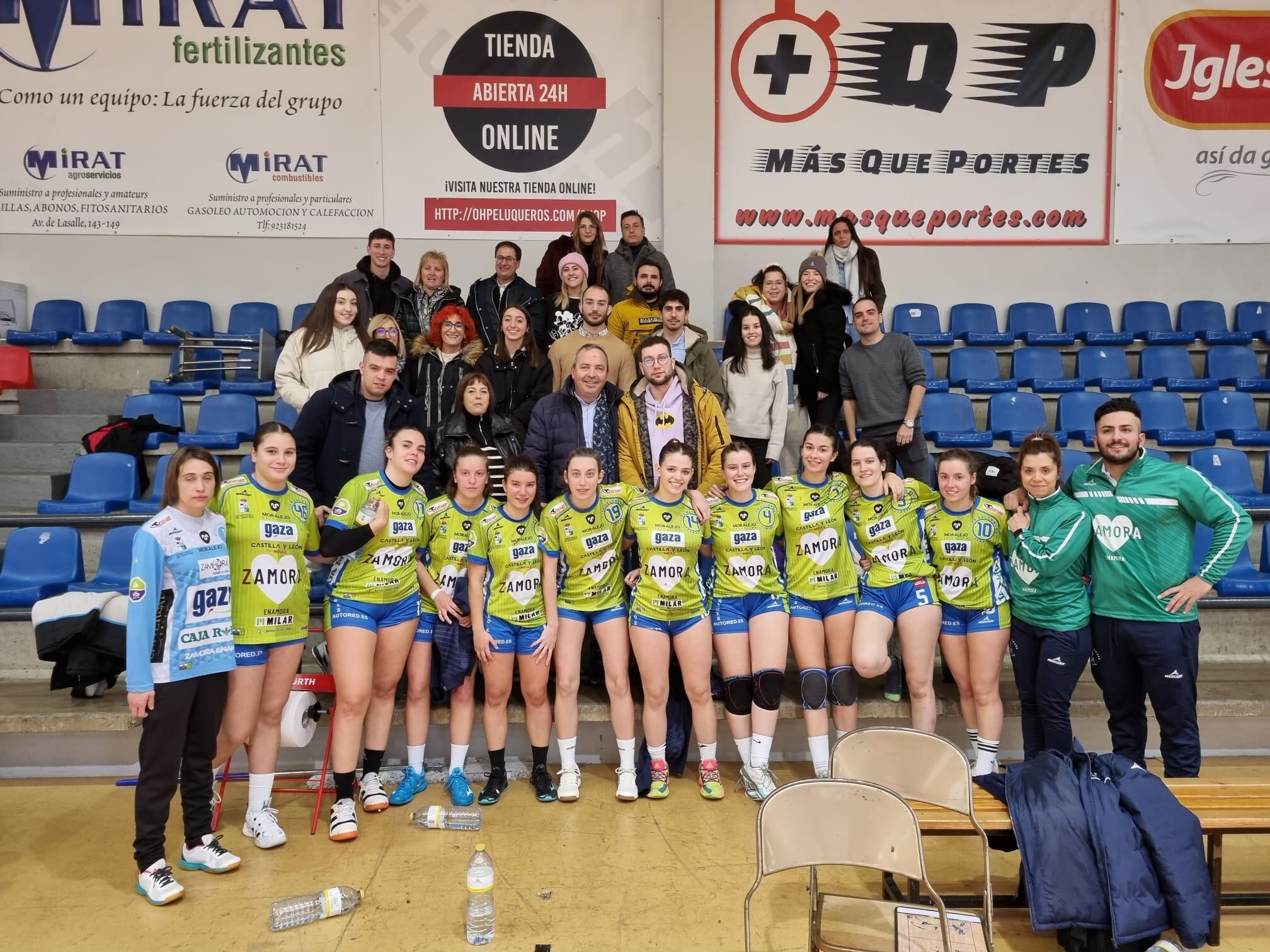 Conjunto del Leche Gaza