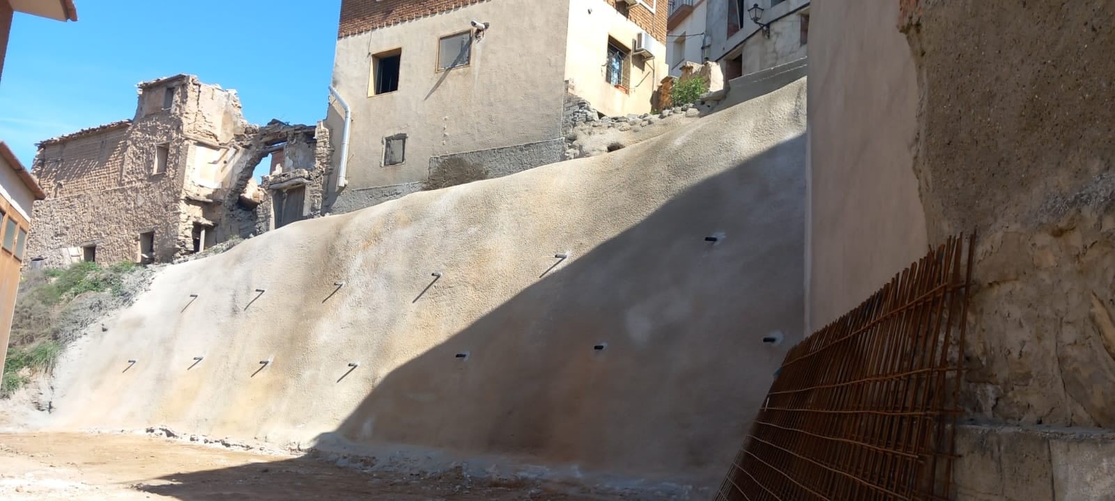 Talud afectado tras las obras de emergencia. Foto: DPH