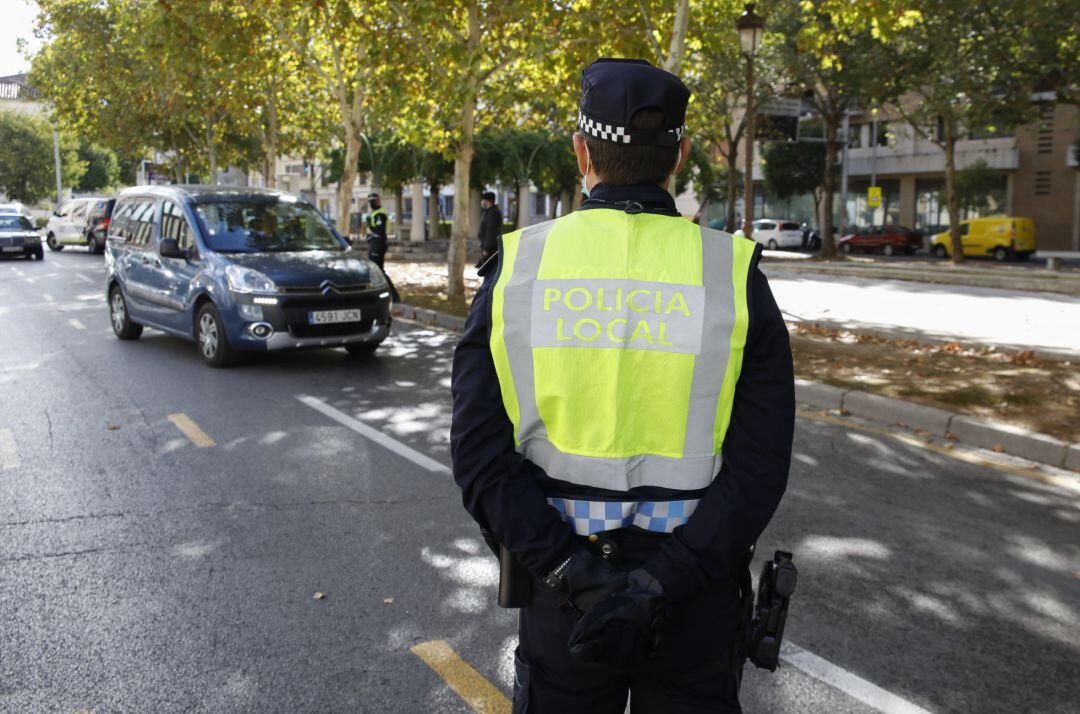 La Policía Local de Granada realiza controles de tráfico en los accesos de la ciudad