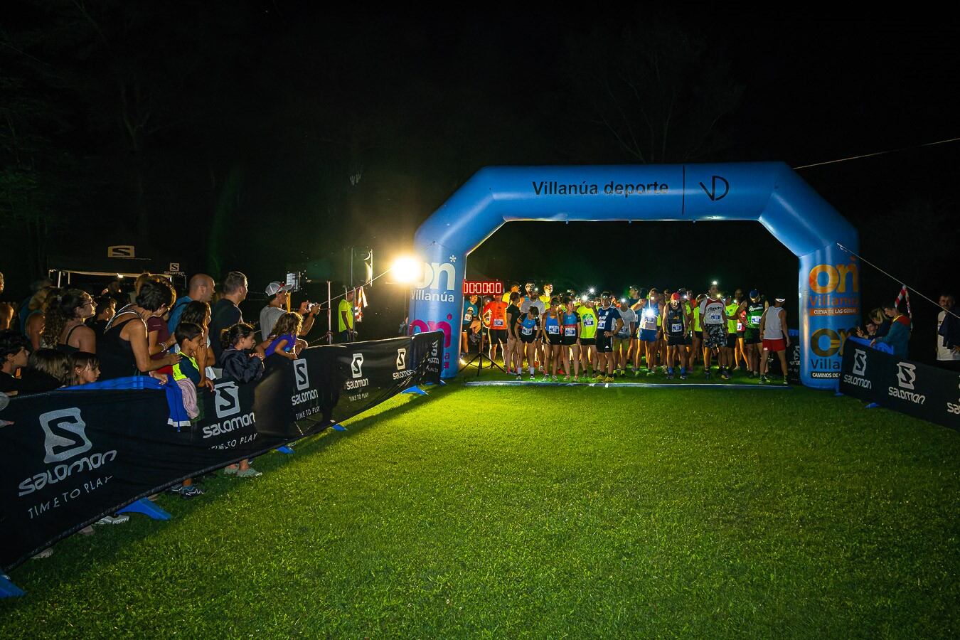 Salida de la Full Moon de Villanua