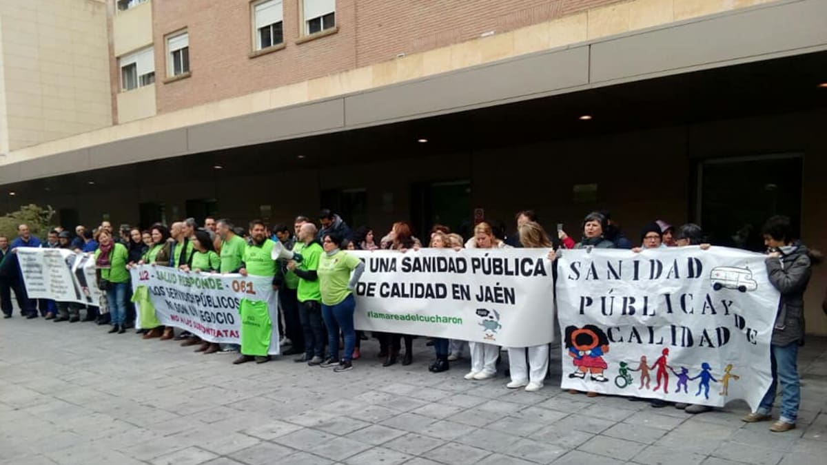 La 'Marea Blanca del Cucharón' estará también en la manifestación del 19-F para defender la sanidad pública jiennense