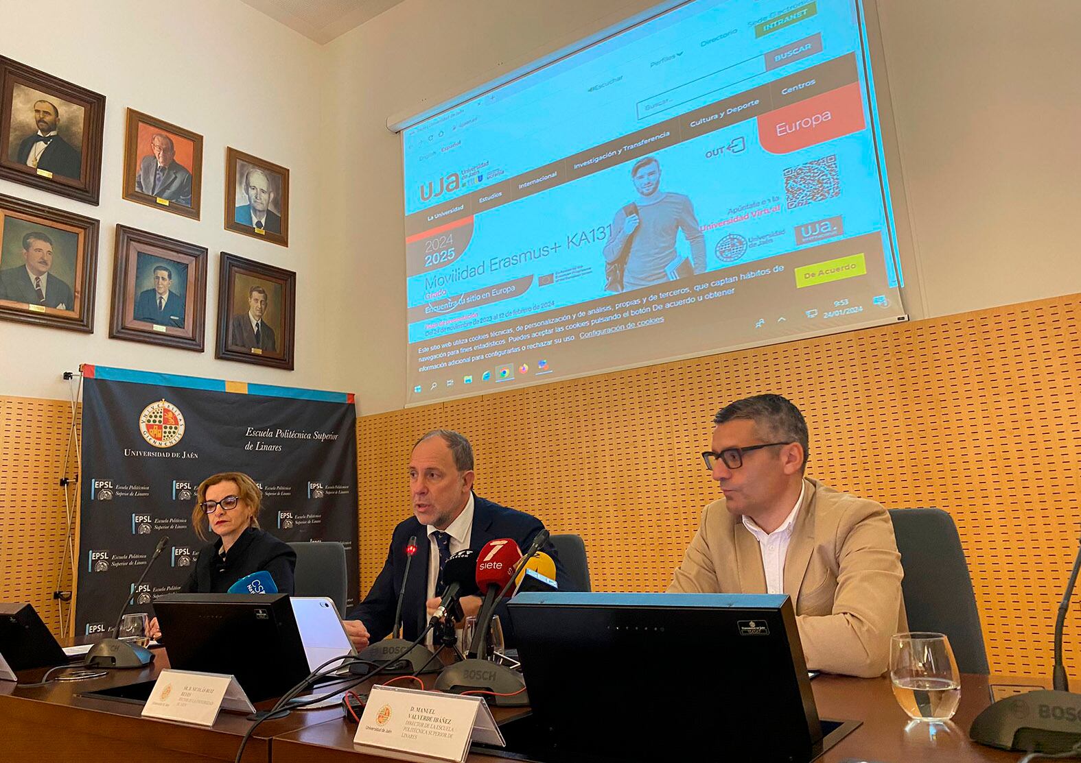 Presentación de los Nuevos Grados para el Campus de Linares