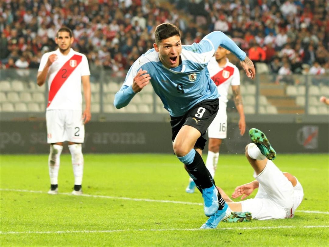 Darwin celebrando el gol contra Perú.