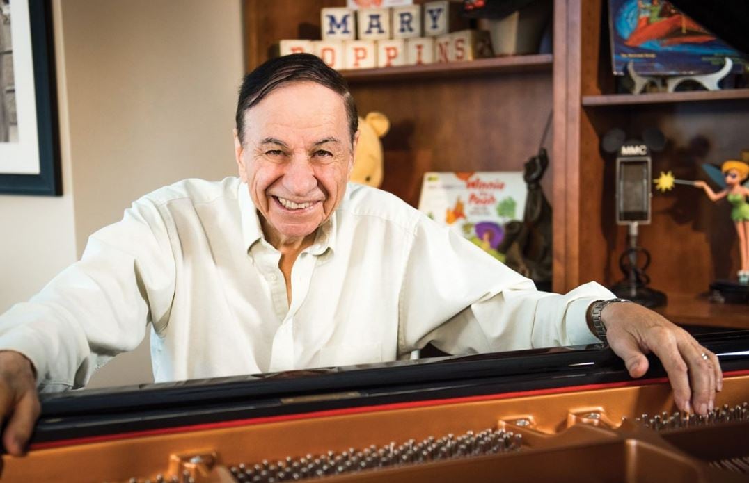 Richard M. Sherman, uno de los compositores más prolíficos de Disney, muere a los 95 años.